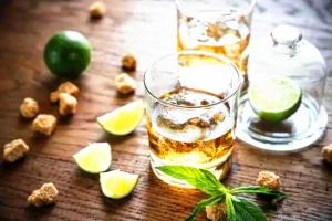 配製酒顏色品質用色差儀管控